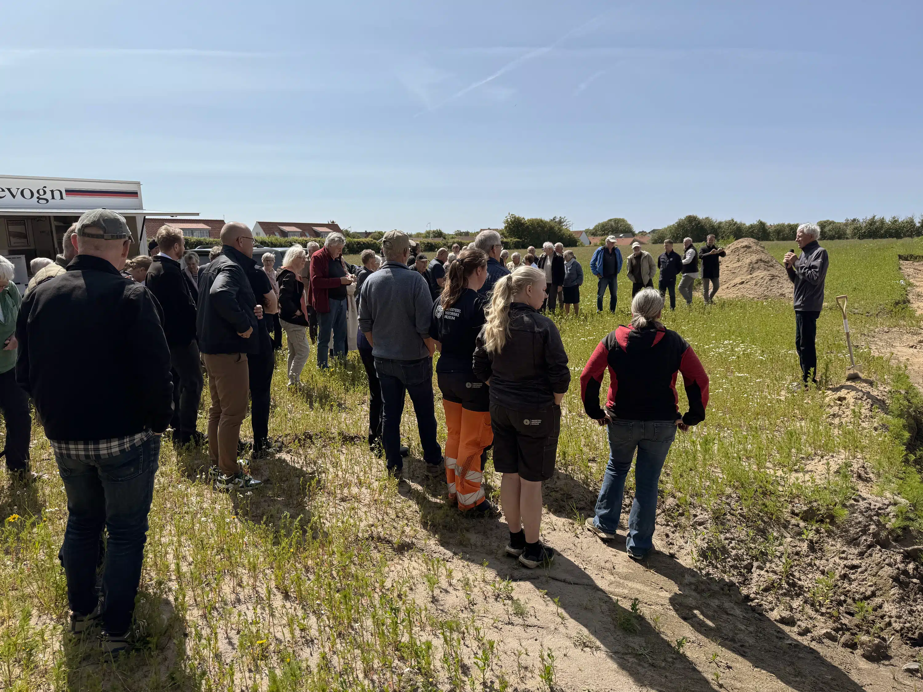 http://Arkitektfirmaet-Hovaldt_første_spadestik_bofællesskab_lønstrup
